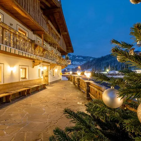 Mamooserhof Inn