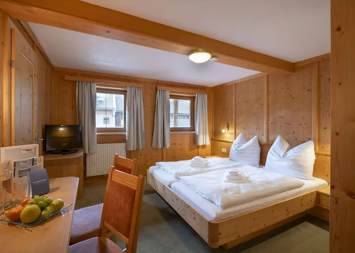 Han/Misafirhane Mamooserhof