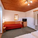 Mamooserhof بيت ريفي